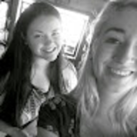 Meet your Posher, Lexi - Picture 1 of 1